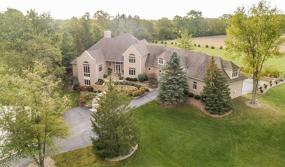 8667 Hunt Club Rd, Zionsville, IN 46077 Zillow
