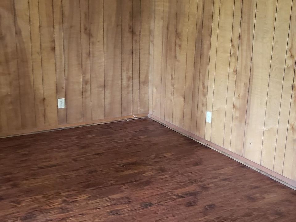 2nd image of 318 Holland St #318D