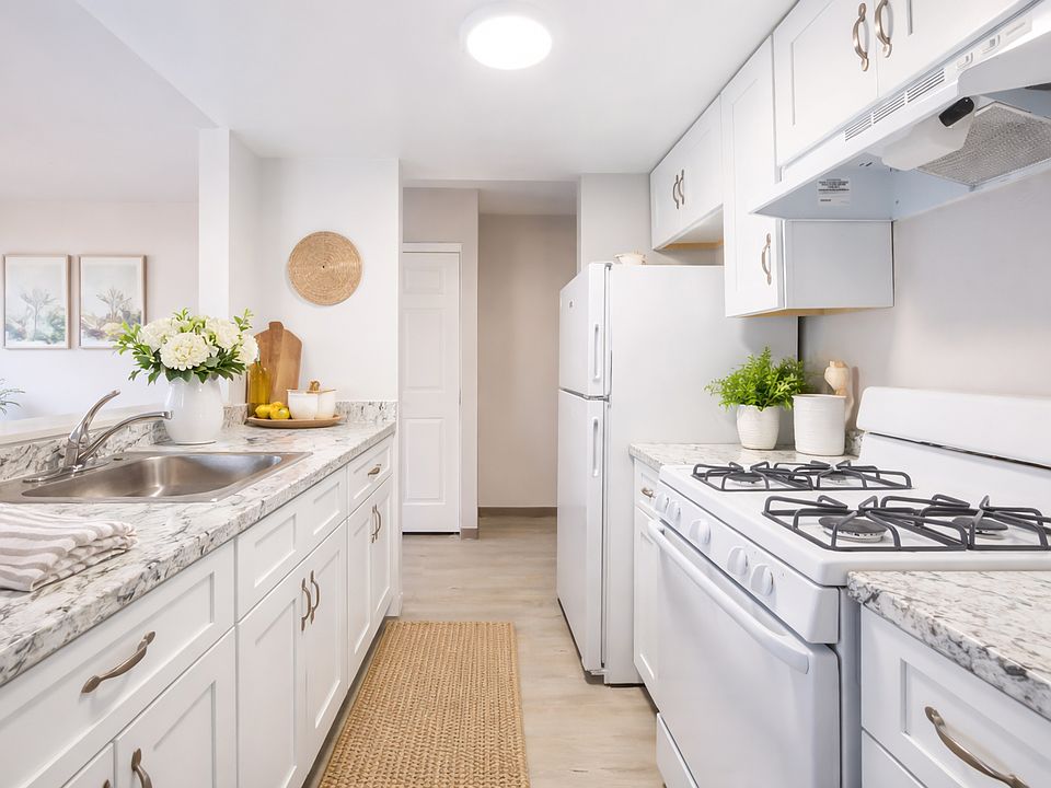 Polished Kitchens at Langley Square