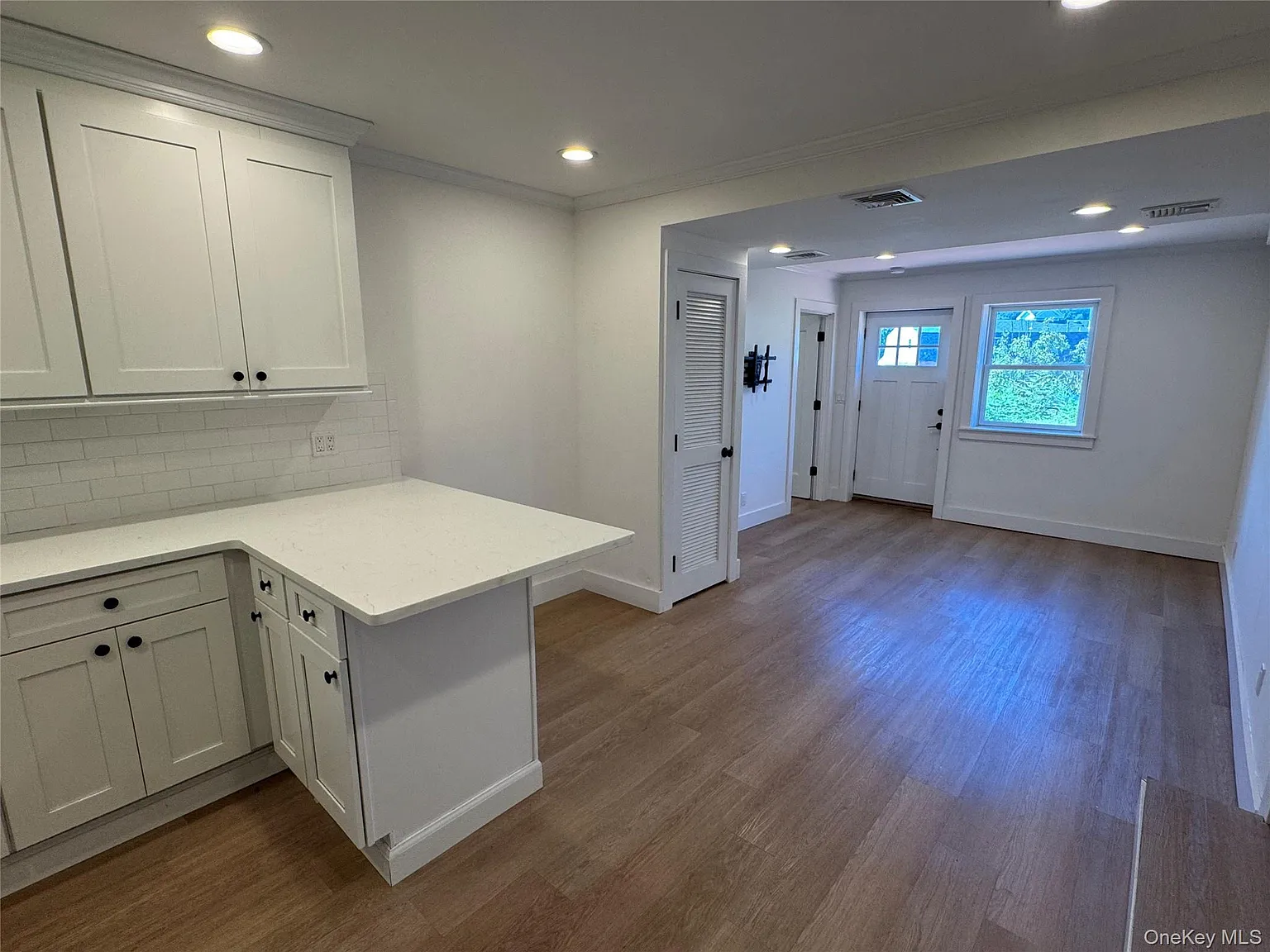 1 bed, 1.0 bath, 633 sqft, $2,700 — Photo 3