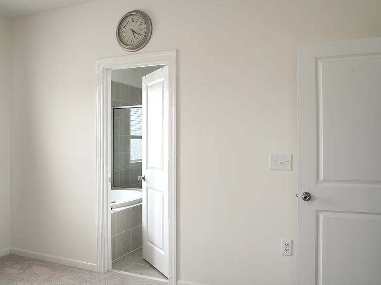 4532 Valley Crest Ln — Photo 19