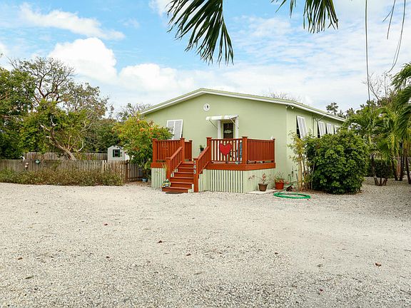 2nd image of 143 Atlantic Circle Dr