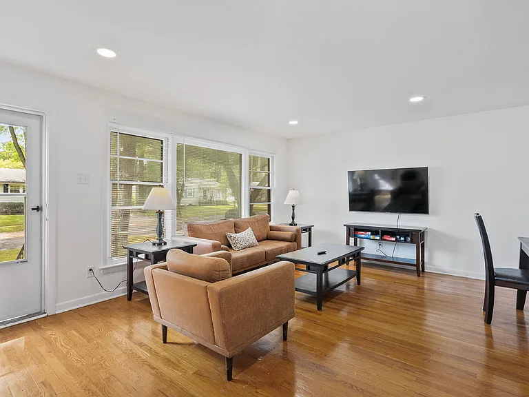 65 Saint Virgil Ln — Photo 10