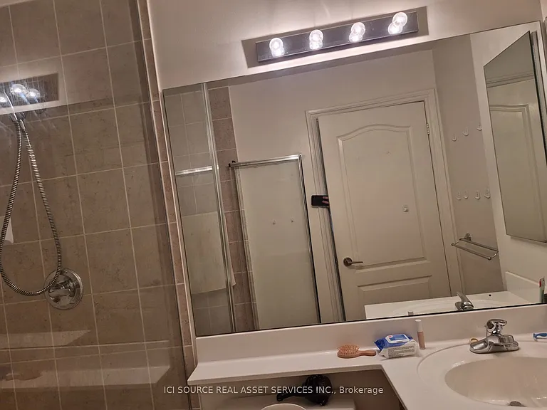 70 Town Centre Ct #614 — Photo 9