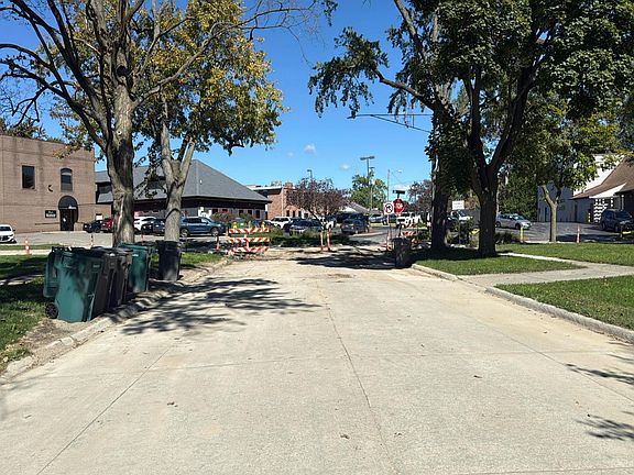 4th image of 2914 Katherine St