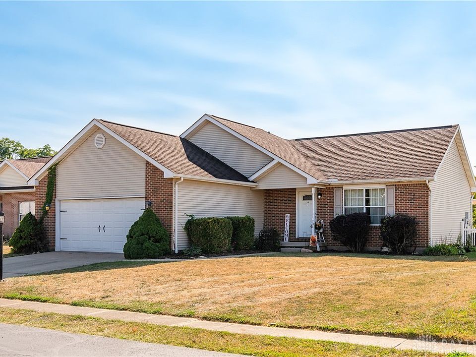 1st image of 701 Birchton Pl
