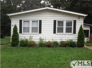 30 Douglas Dr, Jackson, NJ 08527