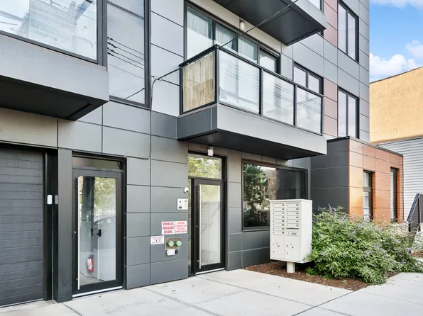 362 Van Brunt Street image 1 of 8