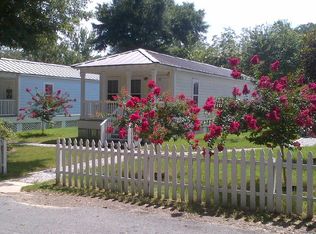 602 First Ave, Ocean Springs, MS 39564