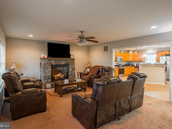 3rd image of 10455 Sunnyside Rd