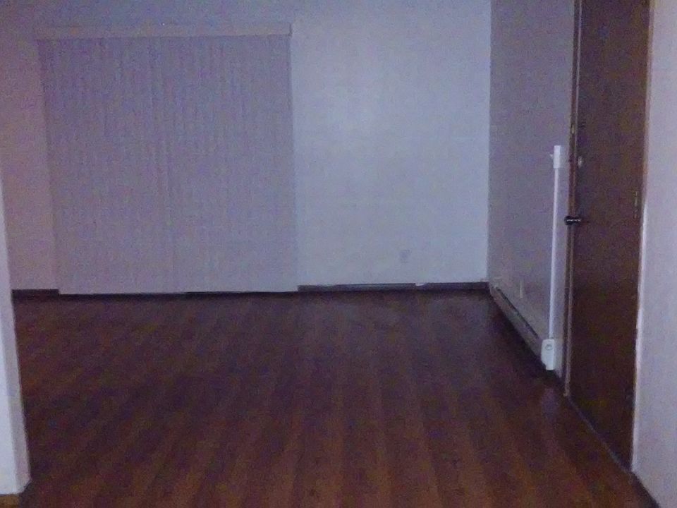 1st image of 2405 Eastmoreland Ave APT 6