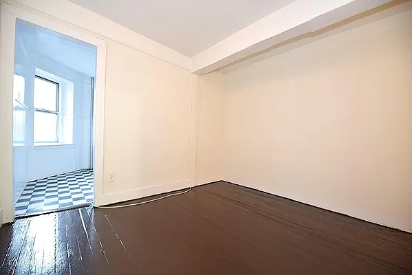 Rented by Corcoran | media 17