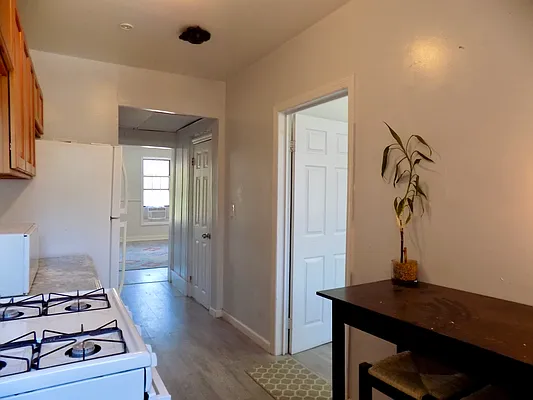 Rented by Blue Egg Realty Corp | media 5