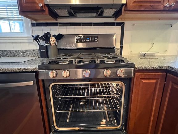 2nd image of 282 Foster St #1