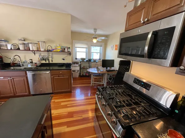 21 Chandler St, Somerville, MA 02144