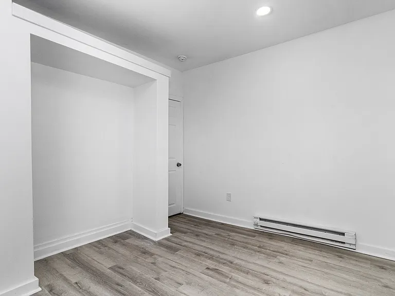 2612 W Girard Ave #1 — Photo 7