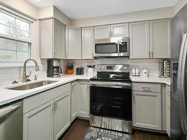 19 Palmer Ct — Photo 10