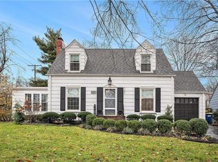 5301 Falmouth Rd, Fairway, KS 66205