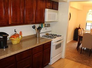 193A Sierra Ct, Woodbridge, NJ 07095