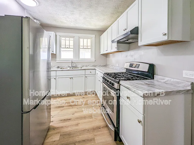 123 Brunswick Pl — Photo 11