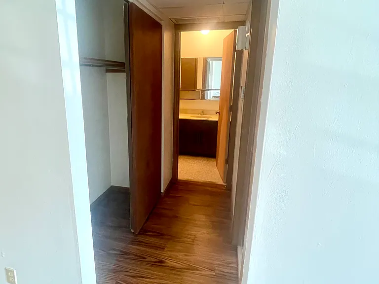 3400 Balboa Ln #20 — Photo 8