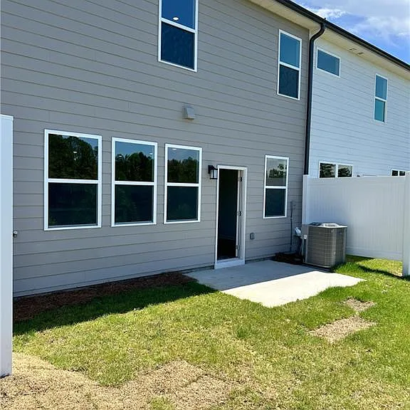 731 Point Place Dr — Photo 15