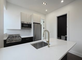 272 Hoboken Ave #5B, Jersey City, NJ 07306