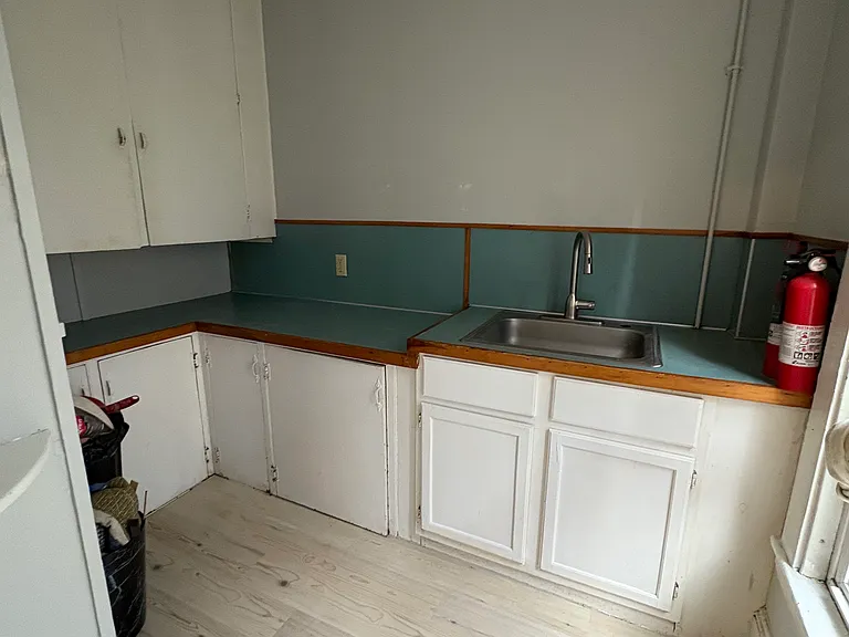 Kitchen "butler pantry", more photos of the kitchen coming soon!