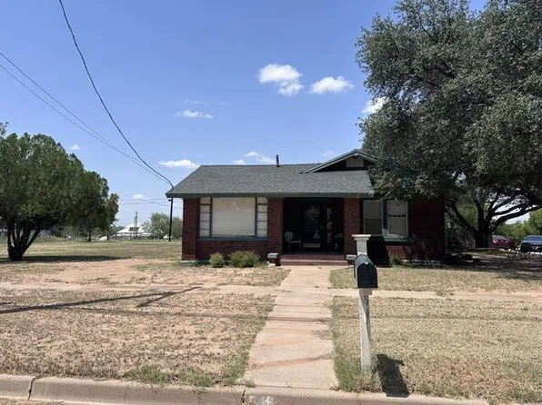 643 Chestnut St, Colorado City, TX 79512