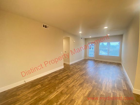 5th image of 716 Darwin St Unit 201