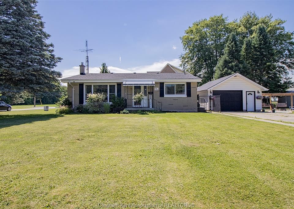 1st image of 67 Walnut Dr