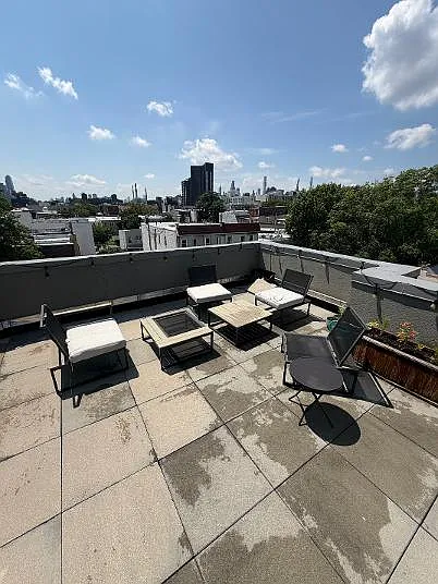 30-26 14th St #Penthouse 2R — Photo 2