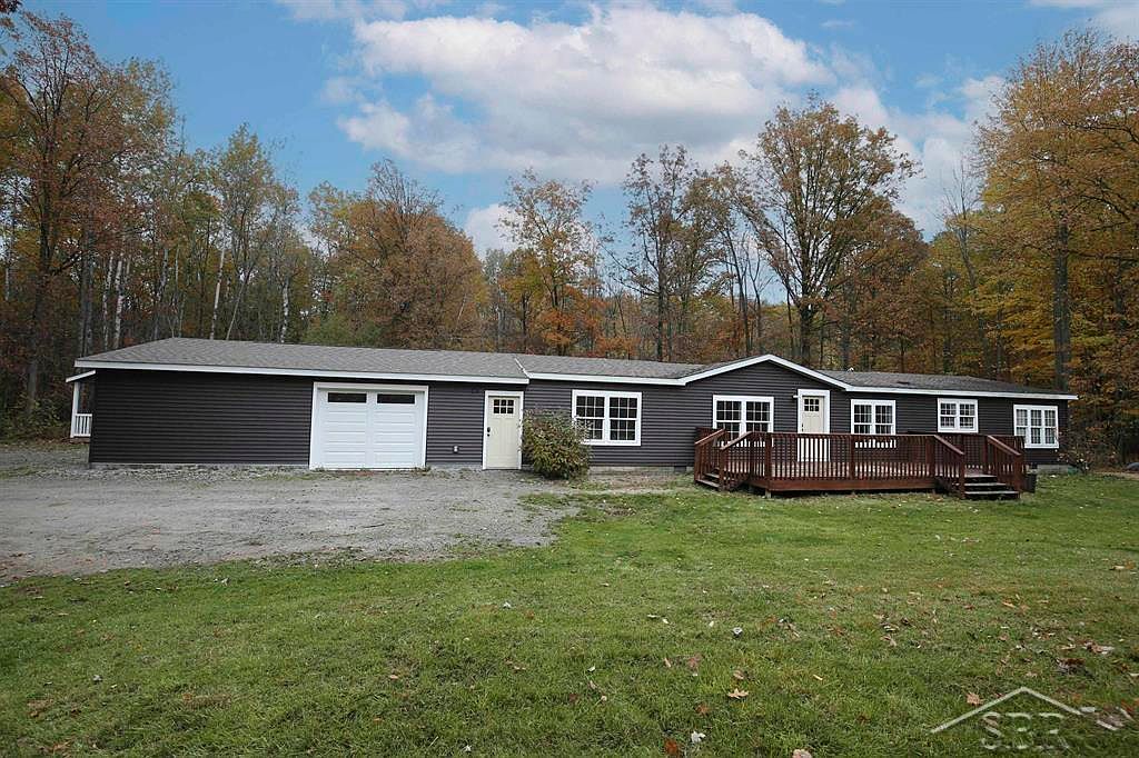3186 N Flajole Rd, Pinconning, MI 48650 Zillow