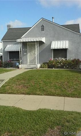 1st image of 1841 W 70th St