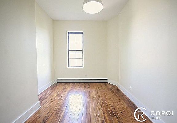 4th image of 1181 Putnam Ave APT 2