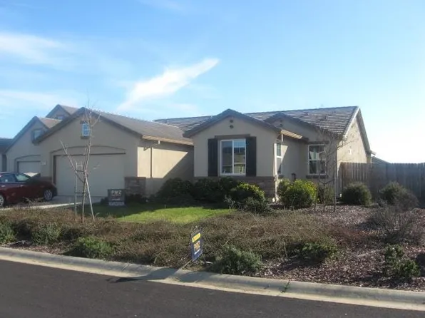 1810 Saint Croix Ct, Plumas Lake, CA 95961