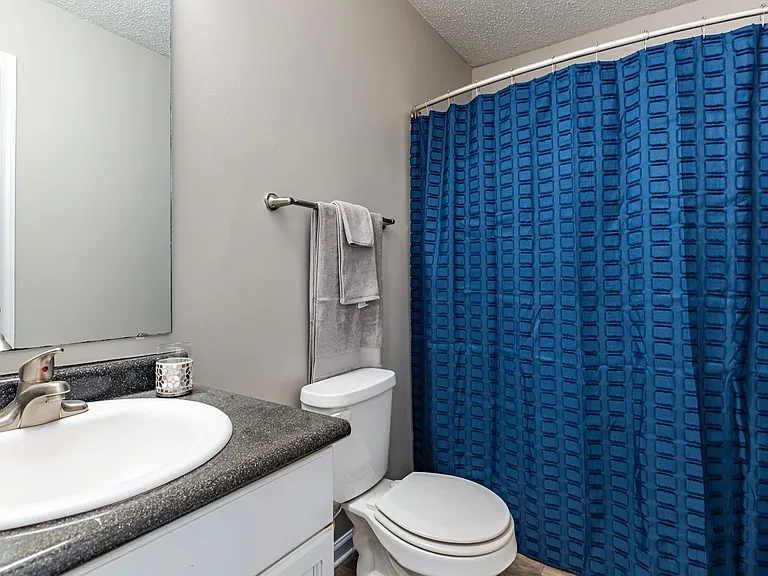 Parkway Station Apartment Homes — Photo 8