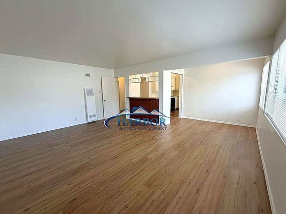 2nd image of 5642 Angeles Vista Blvd APT 2
