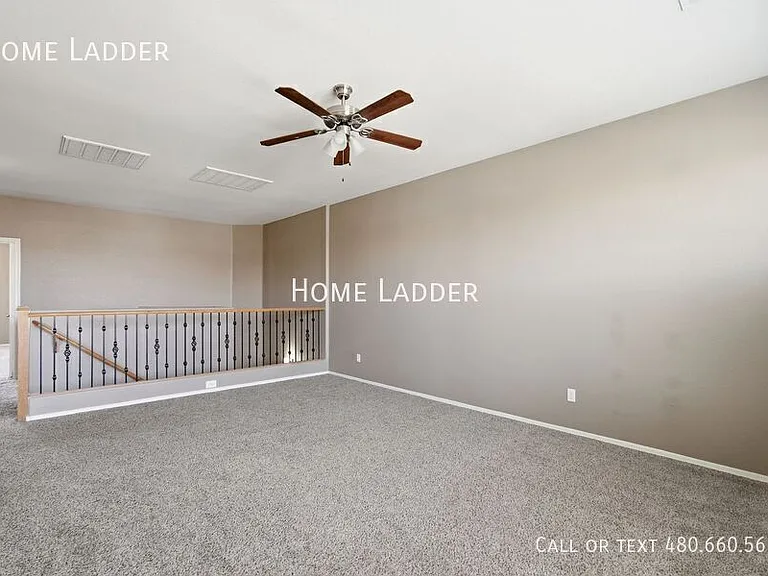 45575 W Keller Dr — Photo 22
