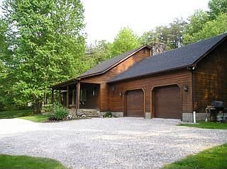 811 Yonkalla Lane
