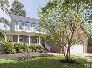 2116 Oak Stream Ln, Apex, NC 27523