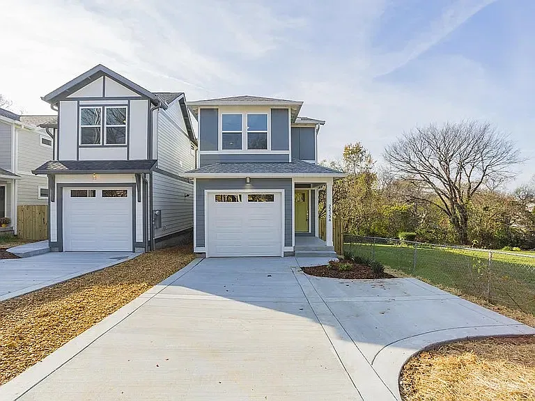 3 bed, 2.5 bath, 2156 sqft, $3,600 — Photo 2