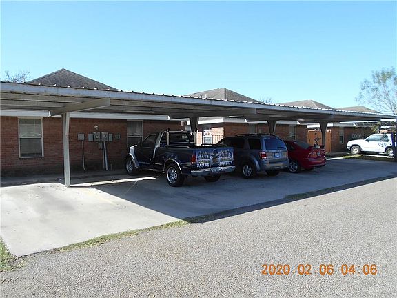 5th image of 2102 Bahamas Dr