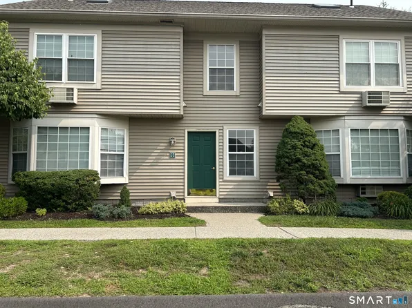 15 Glen Ridge Court #15, New Milford, CT 06776