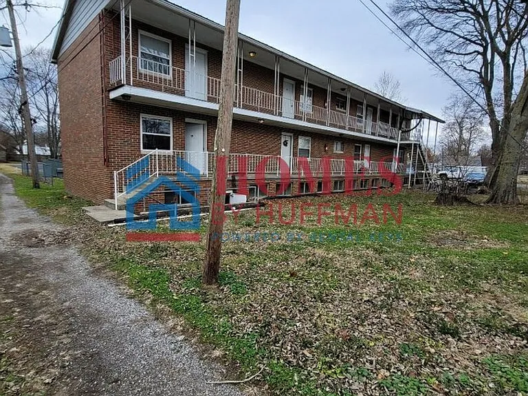 627 Frederick St — Photo 1