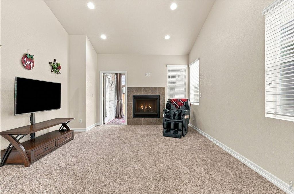 2226 Maid Marian Ct