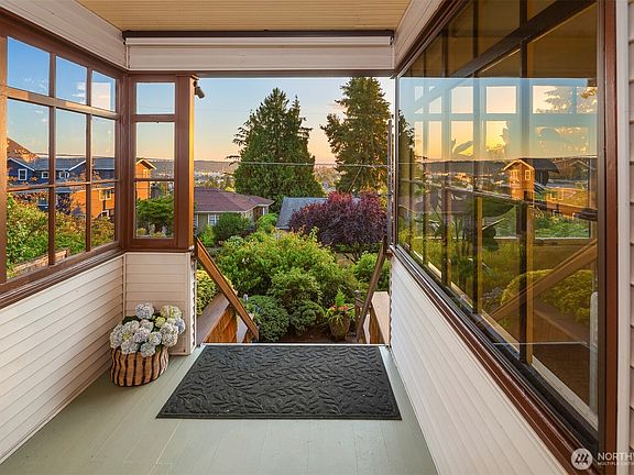 2nd image of 6044 2nd Avenue NW