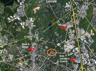 600 Pleasant St #R, Stoughton, MA 02072