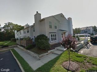 116 Almond Dr, Somerset, NJ 08873