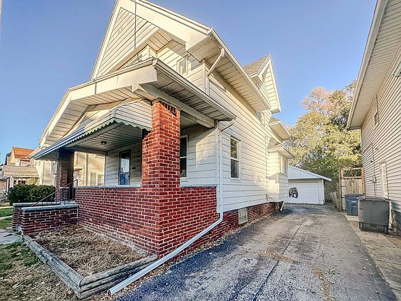 2nd image of 4044 Asbury Dr